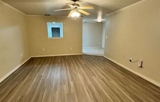 3 beds, 3 baths, 1,366 sqft, $1,175, Unit A