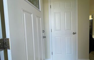 2 beds, 1 bath, 945 sqft, $1,500, Unit 088