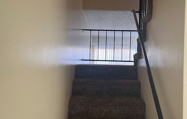 2 beds, 1.5 baths, $1,350, Unit 4437