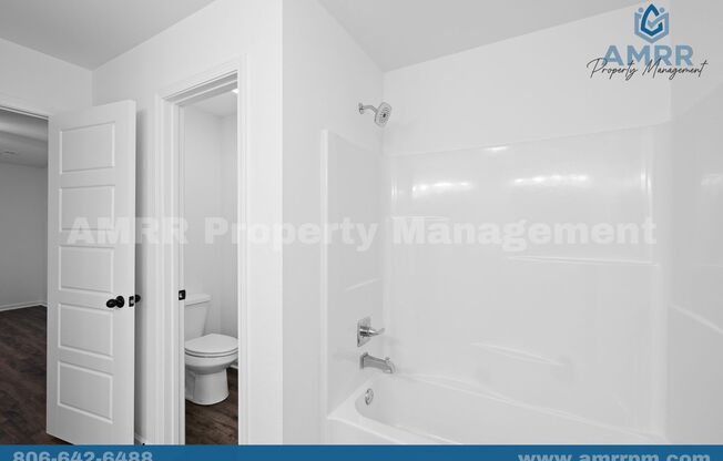 3 beds, 2 baths, $1,399