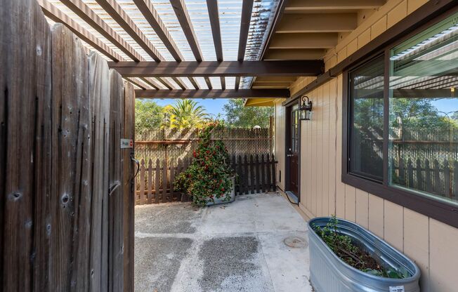 Unique 2 Bedroom, 1 Bath Stand-Alone House with Bonus Room