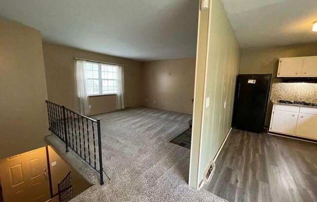 3 beds, 1 bath, $1,450