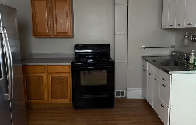 3 beds, 1 bath, $1,400