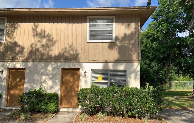 2 Bed/2 Bath Townhouse Very Close to UCF!