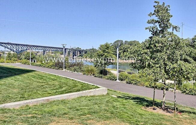 2 Bed, 2 Bath Condo with 24 HR Concierge and River View