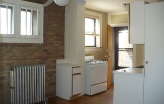 915 W ALT GEORGE 1