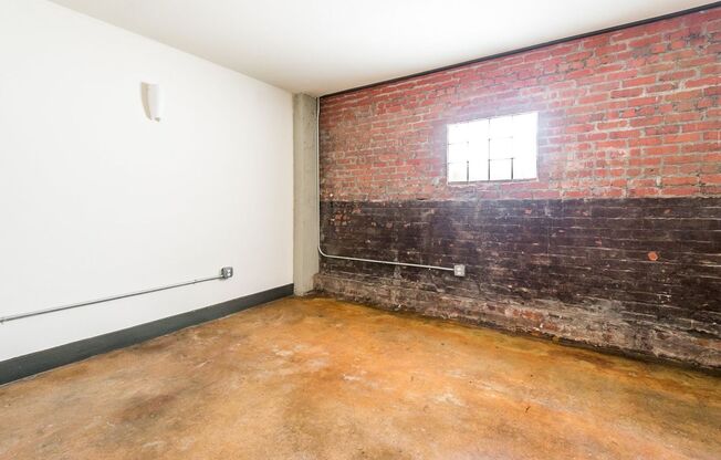 2 beds, 2 baths, 825 sqft, $1,495, Unit APT 123