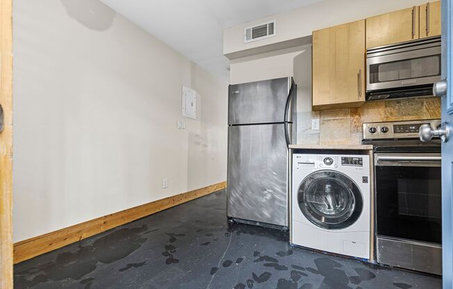 1 bed, 1 bath, $1,550, Unit APARTMENT 6