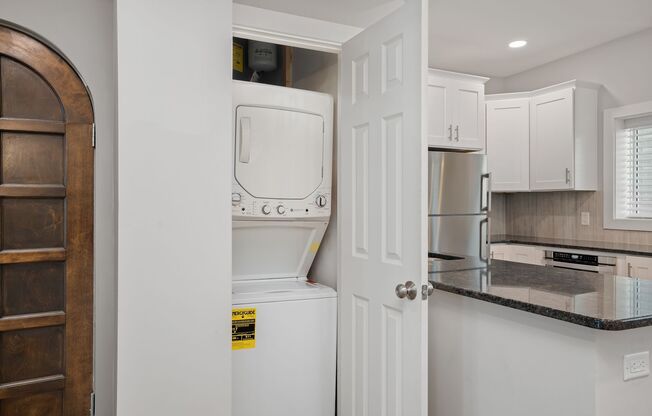 2 beds, 1 bath, 1,450 sqft, $1,675, Unit 3