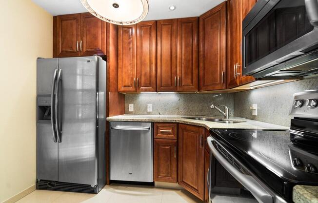3401 N Country Club Dr