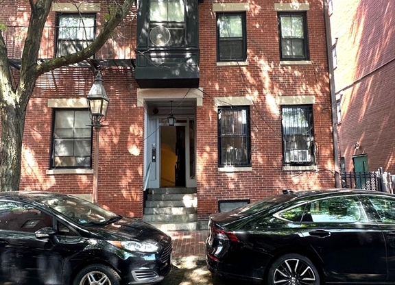11 CHURCH ST