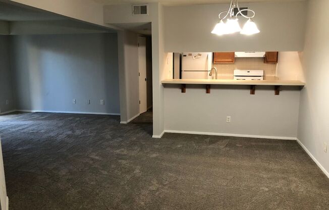 2 beds, 2 baths, 1,042 sqft, $1,249, Unit 5716D