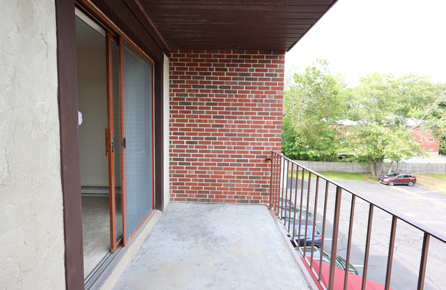65 ELMWOOD PARK