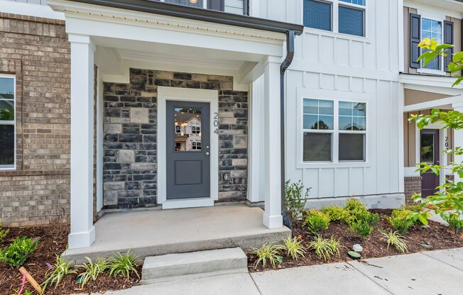 Like-New Townhome Walk to Downtown | Garage + Internet Included