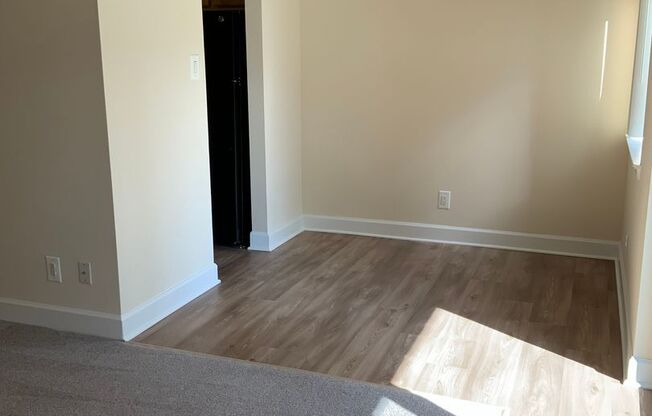 2 beds, 2 baths, 1,000 sqft, $2,250, Unit 14229 #303