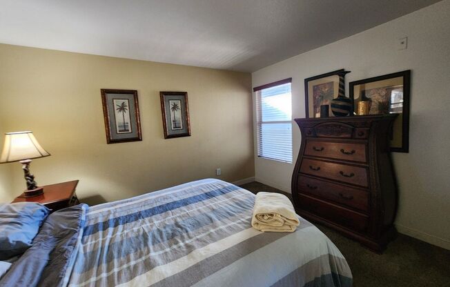 2 beds, 2 baths, $1,675, Unit # 2069