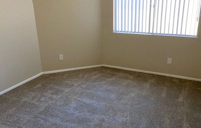 1 bed, 1 bath, 670 sqft, $1,295, Unit 244