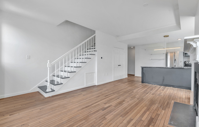 1822 VERNON ST NW #LL1
