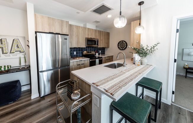 2 beds, 2 baths, 720 sqft, $1,849, Unit 820 #304