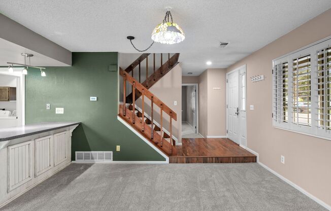 2 beds, 2 baths, $2,300