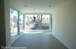 495 N Promenade