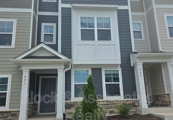 451 CAROLINA SPG BLVD