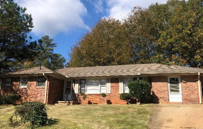 Charming 4 BD 2 BA Home in Prime Decatur Location