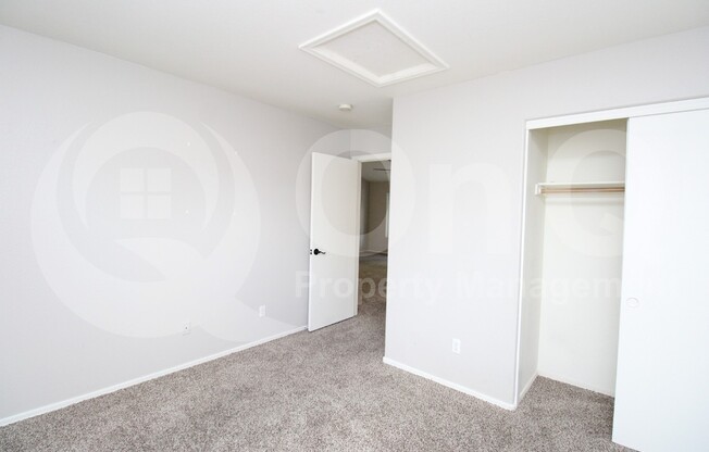 3 beds, 2 baths, 1,261 sqft, $1,775, Unit 1026