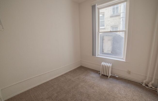 2 beds, 1 bath, 535 sqft, $695, Unit 210