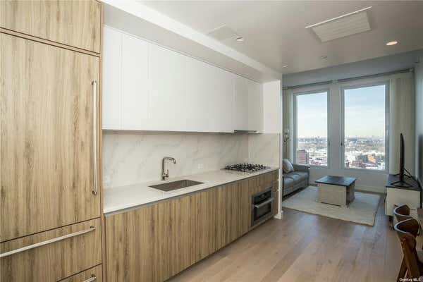 2 beds, 2 baths, $5,000, Unit PH2C