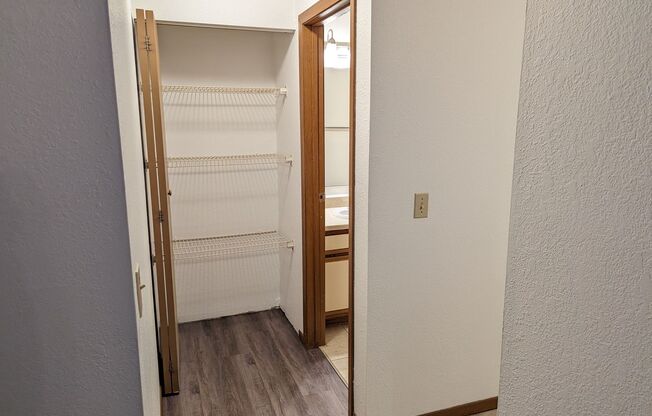 2 beds, 2 baths, 930 sqft, $1,050, Unit 240-105