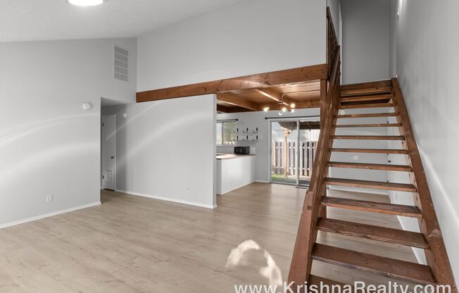Charming 3 Bedroom | 2 Bathroom Duplex | Private Backyard | Near Washington Square Mall