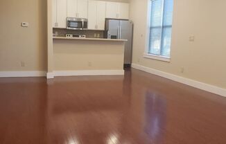 527 EAST KIOWA