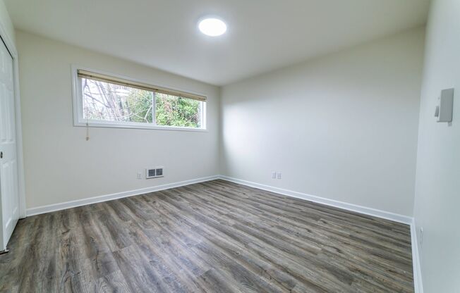 1 bed, 1 bath, 725 sqft, $1,650, Unit 104