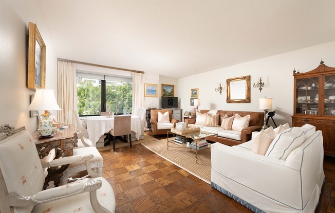 2 beds, 1.5 baths, 1,215 sqft, $3,800, Unit 3G