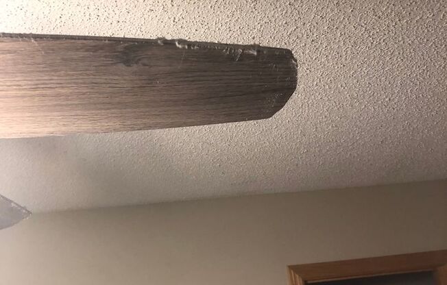 3 beds, 1.5 baths, 1,480 sqft, $1,575, Unit WC-1