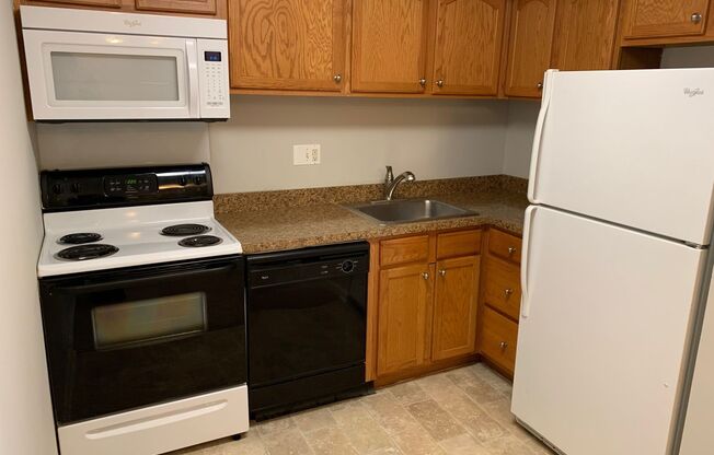 1 bed, 1 bath, 770 sqft, $1,770, Unit E04