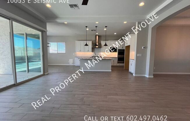10053 E SEISMIC AVE