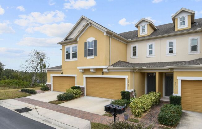 17524 Promenade Dr