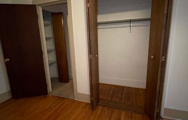 1 bed, 1 bath, 500 sqft, $989, Unit 2809-B3