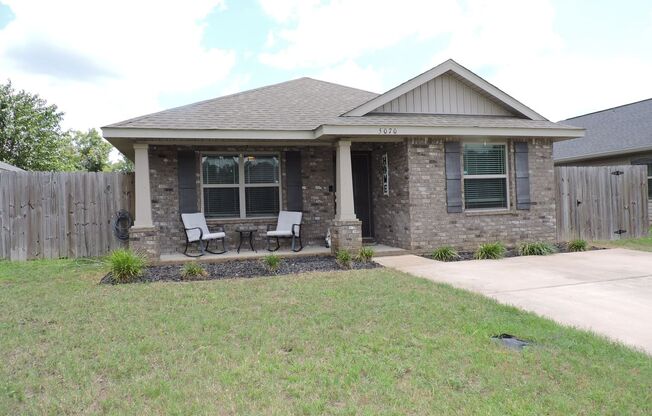 Easy access to Whiting Field & shopping!