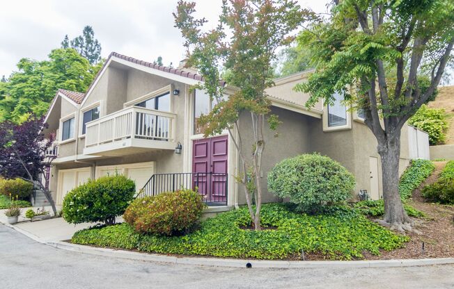 Beautiful two-bedroom, two-bath home in Oak Park