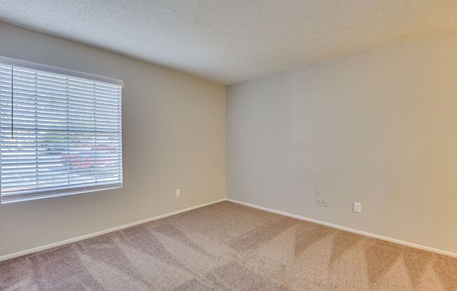 2 beds, 2 baths, 1,100 sqft, $1,200, Unit 1401