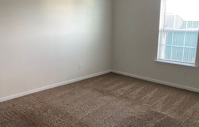 Coming May 1st 2025  ! 2 bedroom 2 bathroom townhome in the heart of Evans