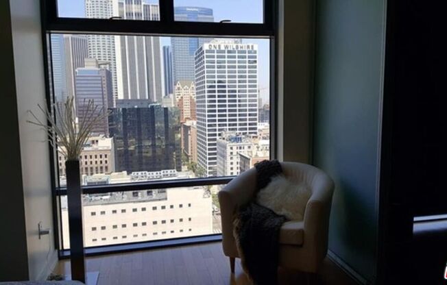 2 beds, 2 baths, 1,200 sqft, $3,650, Unit 1906