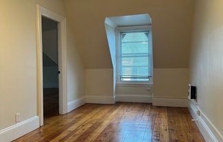 2 beds, 1 bath, 1,000 sqft, $2,500, Unit 3