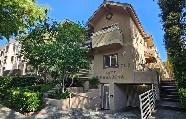 Charming 3-Bedroom Townhome in Prime Pasadena Location