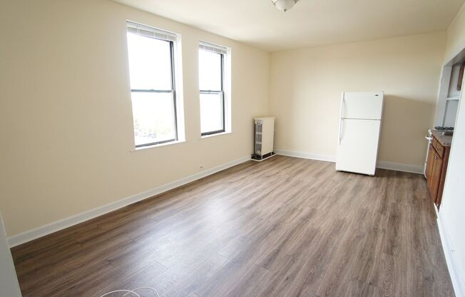 2779 Milwaukee LLC