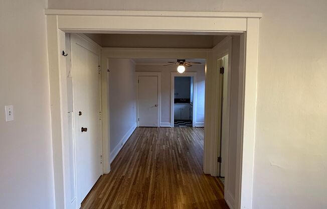 1 bed, 1 bath, 570 sqft, $1,195, Unit 306