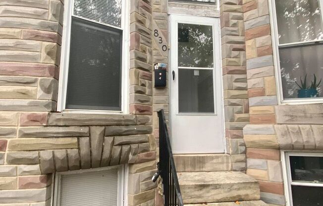 Beautifully Maintained 2br Hampden Townhome ~ Parking Pad Included!